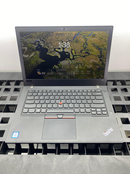 Laptop Lenovo ThinkPad T480 14" Core i5-8350U 16GB RAM 256GB M.2 SSD WINDOWS 11 PRO c/cargador