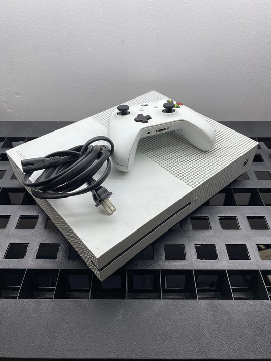 Consola Microsoft Xbox One S Modelo 1681 2TB con Control (Sin Batería)