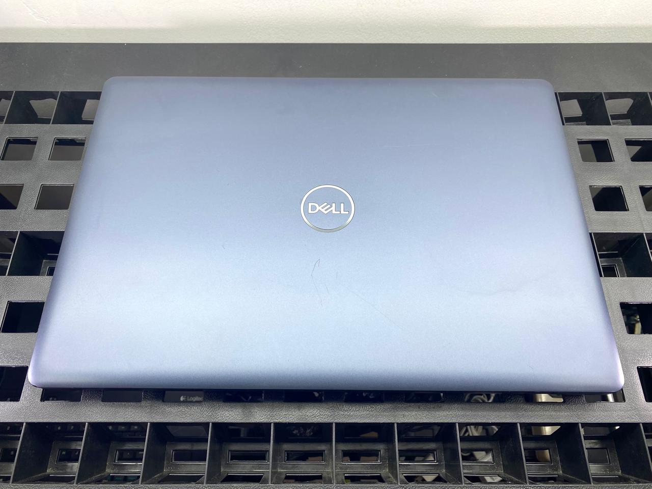 Laptop Dell Inspiron 5575 15.6" Ryzen 5 2500U 16GB RAM 256GB NVMe SSD + 500GB HDD WIN 11 c/cargador