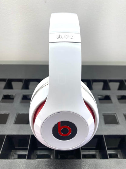 Audífonos Beats Studio 2.0 Bluetooth con Estuche