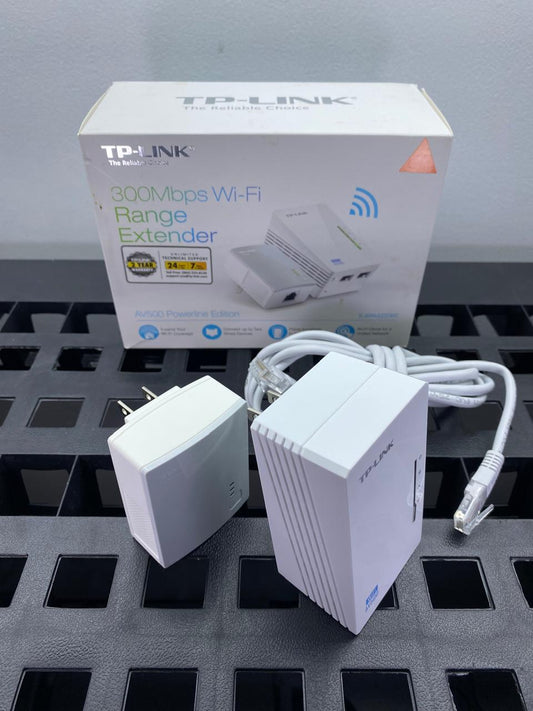 Extensor de Rango Wi-Fi TP-Link AV500 Powerline Edition TL-WPA4220KIT con Caja