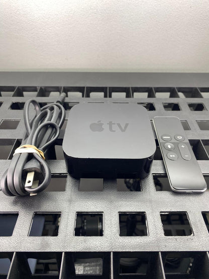 Apple TV HD 32GB con Control Remoto Siri y Cables Incluidos