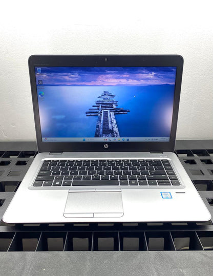 Laptop HP EliteBook 840 G3 14" Core i5-6200U 16GB RAM 128GB M.2 SSD + 500GB HDD  WINDOWS 11 PRO c/cargador