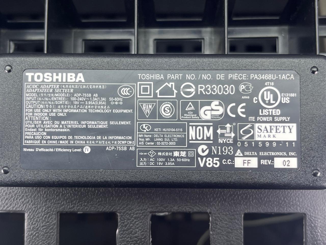 Cargador Toshiba 75W Original para Laptops