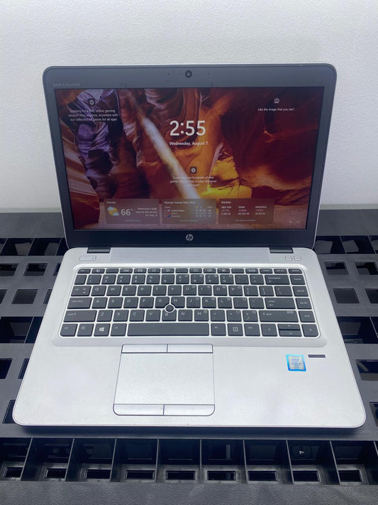 Laptop HP EliteBook 840 14"  Core i5-6200U 16GB RAM 128GB SSD + 750GB HDD WINDOWS 11 PRO c/cargador