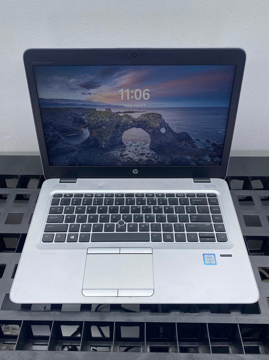 Laptop HP EliteBook 840 G3 14" Core i5-6200U 16GB RAM 128GB M.2 SSD + 500GB HDD WINDOWS 11 PRO c/cargador