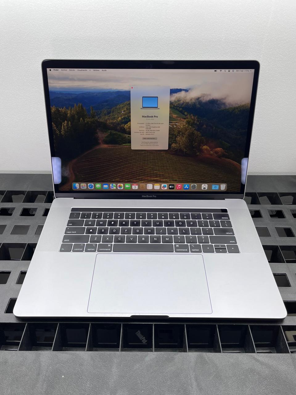 Laptop Apple MacBook Pro 2019 16" Core i9-9980HK 32GB RAM 512GB SSD macOS Sonoma c/cargador