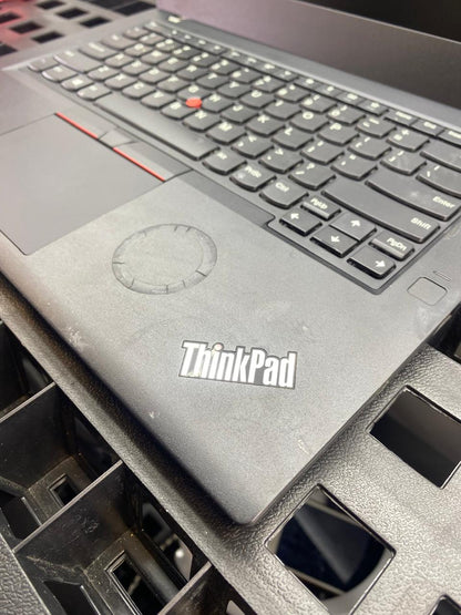 Laptop Lenovo ThinkPad T480 14" Core i5-8350U 16GB RAM 256GB M.2 SSD WINDOWS 11 PRO c/cargador